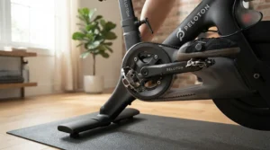 Simple and basic platform pedals for spin bike mounted on an upright stationary cycle